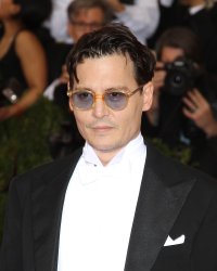 Johnny Depp bientôt dans un film de Kevin Smith avec sa fille !