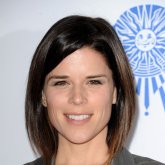 Neve Campbell