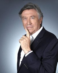 Jacques Legros sur la présentation du JT : "L'été représente les pires moments"