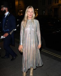 Kate Moss lance sa ligne de cosmétiques baptisée Cosmoss