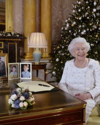 Elizabeth II : seulement 2 jours de repos par an ?
