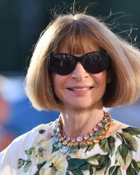 Anna Wintour, distinguée par Elizabeth II