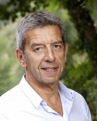 Michel Cymes revient sur ses propos sur la crise sanitaire : "Je me suis trompé"