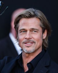 Brad Pitt répond aux rumeurs sur ses prétendues relations amoureuses