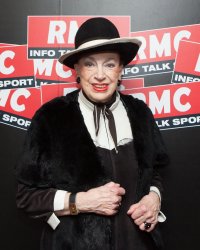 Geneviève de Fontenay, bientôt chroniqueuse dans TPMP ?