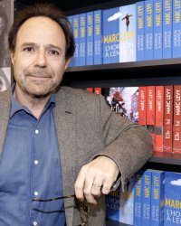 Marc Levy : qui est celle qui partage sa vie depuis 15 ans ?