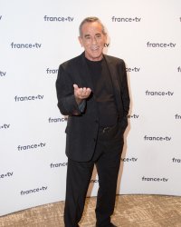Thierry Ardisson évoque son rapport à la mort : "Je veux la regarder en face"