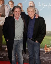 Dave victime d'une lourde chute : "Il a bien morflé", raconte Daniel Auteuil