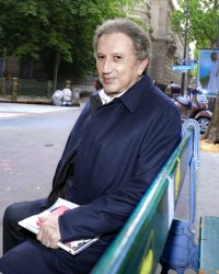 Mort de Johnny : Michel Drucker s'effondre en direct