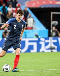 Ce footballeur de l'équipe de France est accro à Plus belle la vie
