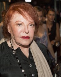 Régine raconte l'"enfer" du tournage de la Ferme Célébrités