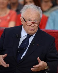 Philippe Bouvard se confie sur ses infidélités