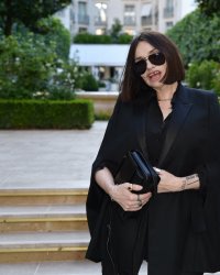 Béatrice Dalle se confie sur son addiction : "La drogue est une icône"