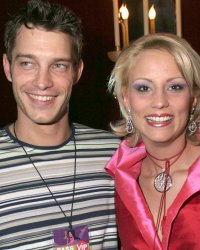 Élodie Gossuin : 10 indiscrétions sur son couple et sa vie de famille