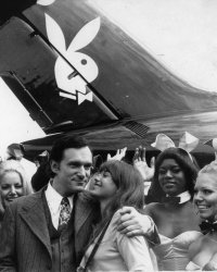 Playboy de retour en kiosque : les secrets de la nouvelle formule