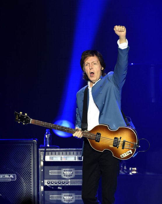 Paul McCartney est-il encore vivant ? Son remplaçant répond. Paul McCartney est-il encore vivant ? Son remplaçant répond.