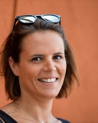 Laure Manaudou, "mère au foyer" : "Ça prend du temps et beaucoup d'énergie"