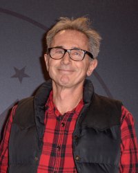 Thierry Lhermitte : quel genre de grand-père est-il ?