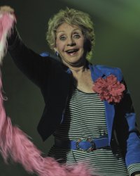 Annie Cordy évoque son idylle avec un soldat pendant la Seconde Guerre mondiale