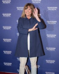 Chantal Goya : quand les chasseurs s'en prenaient à elle à cause de sa chanson