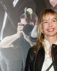 Romane Serda évoque sa rencontre "à deux balles" avec Renaud
