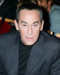 Quand Thierry Ardisson dévoile l'identité de son partenaire homosexuel en direct