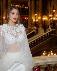 Iris Mittenaere trompée par son ex : elle raconte comment elle l'a découvert