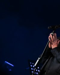Dave : son premier grand amour "est mort dans ses bras"