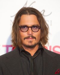 Une youtubeuse beauté prend les traits de Johnny Depp