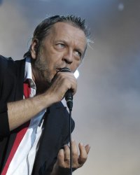 Renaud reprend la plume pour Charlie Hebdo