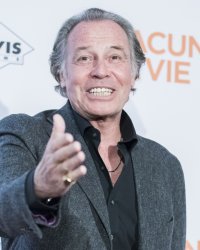 Michel Leeb au secours de la chapelle dans laquelle il s'est marié !