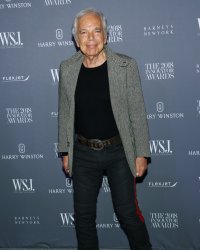 Ralph Lauren fête ses 50 ans de carrière : retour sur un empire du style