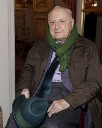 Le dernier amour de Pierre Bergé raconte leur rencontre : "C'était compliqué"