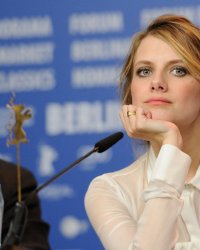 Rechercher ces stars sur la Toile augmenterait le risque de contracter un virus