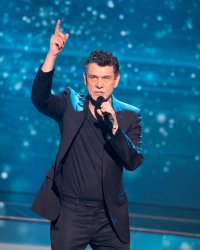 Marc Lavoine contre la chirurgie esthétique : "J'ai envie de garder mon charme"