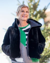 Michèle Laroque a subi des "gestes déplacés" à 7 ans