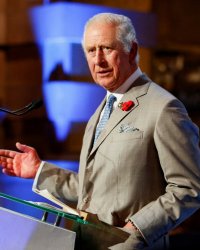 Le prince Charles vient-il d'annoncer le baptême de Lilibet ?