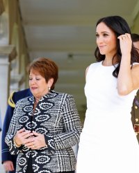 Comment Meghan Markle a-t-elle fait pour cacher son baby bump ?