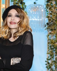 Jeanne Mas évoque sa propre mort : "Je pense que je me suiciderai"