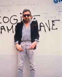 Un billet de 500 francs déchiré par Gainsbourg vendu 5 000 euros