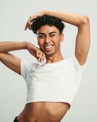 Le crop-top pour homme, future tendance ?