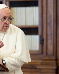 Le pape François privé de pâtes ? Il serait contraint au régime pour sa santé