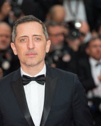 Gad Elmaleh évoque sa rencontre avec Brad Pitt : ce détail qui l'a interpellé