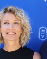 Alexandra Lamy : ce jour où elle a raconté sa première fois à ses parents