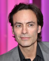 Anthony Delon : ses confidences sur sa fille, Alyson