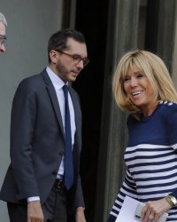 Brigitte Macron sonne le grand retour de la marinière