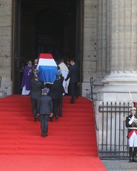 Décès de Jacques Chirac : ces stars présentes à ses funérailles