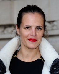 Philippe Lucas taquine Laure Manaudou en plein direct !