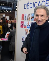 Michel Drucker : ses débuts sur scène taclés par Ruquier et Luchini