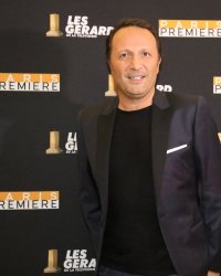 Arthur présente son nouveau projet d'émission à distance